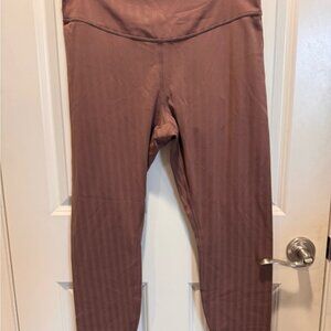 Lululemon Athletica Wunder Under Leggings